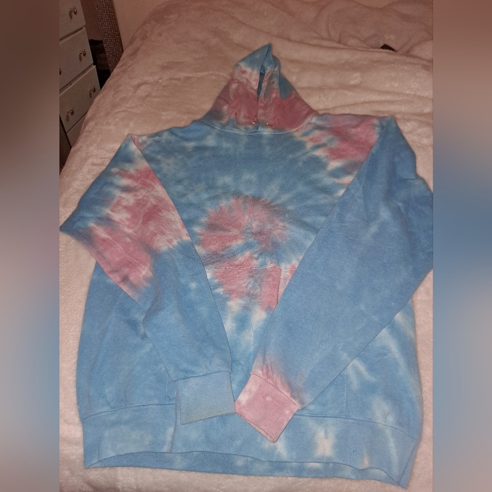 Artist Union Clothing Co. Tie-dyed Hoodie